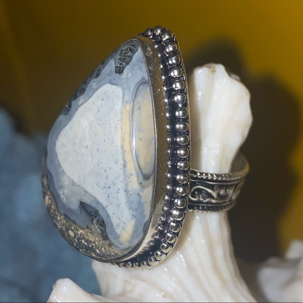 Malingano Jasper teardrop vintage ring